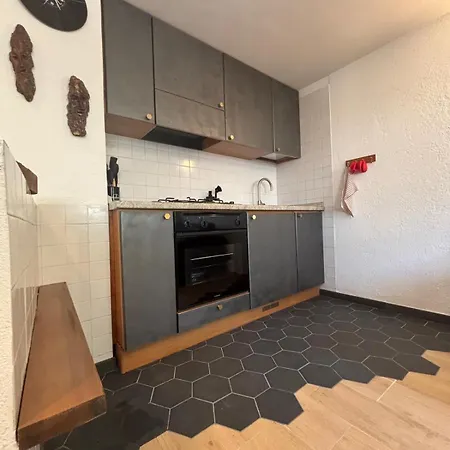 Maen Apartment, Apartamento *